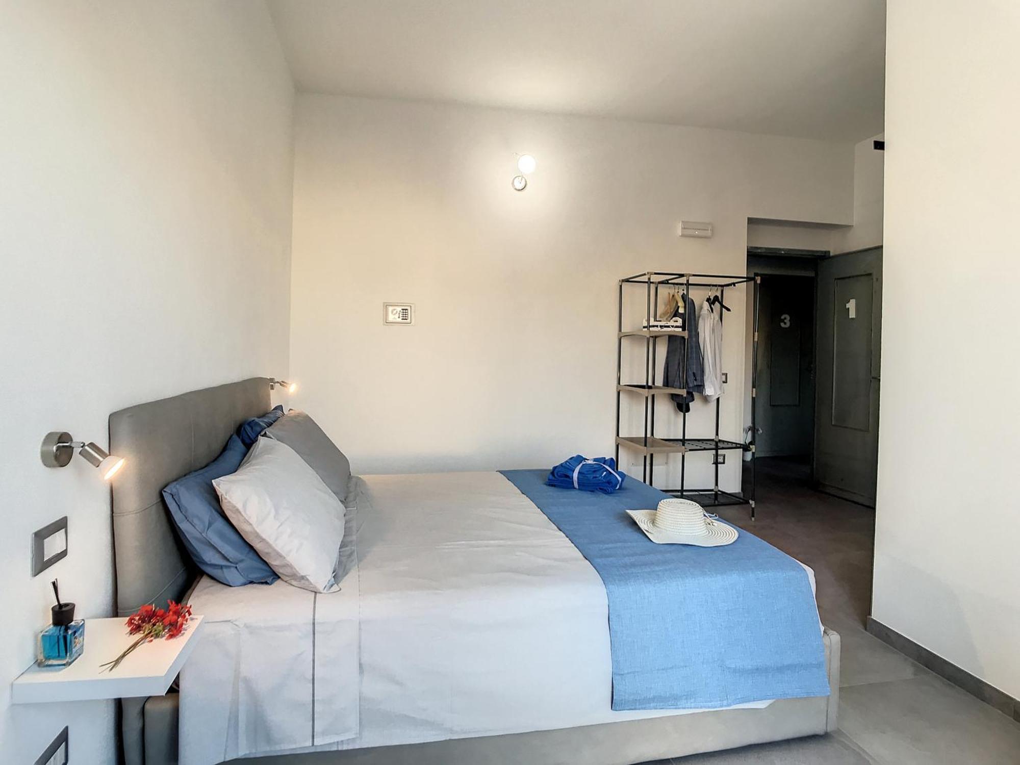 Il Bed And Breakfast Al Centro 卡斯特尔萨多 外观 照片
